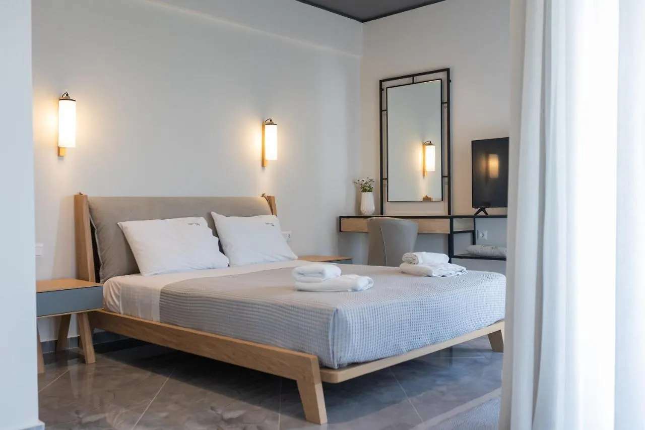 Hotel Tramonto Suites Xi Beach