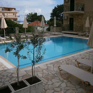 Petros Studios ** Poros (Kefalonia)
